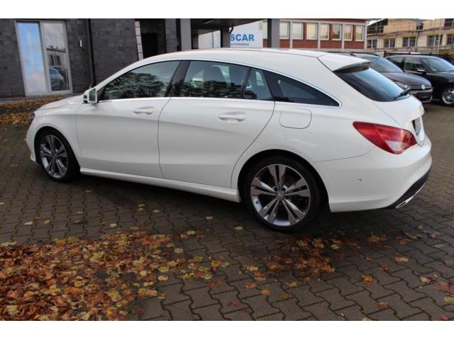 Left hand drive car MERCEDES CLA CLASS (01/02/2017) - 